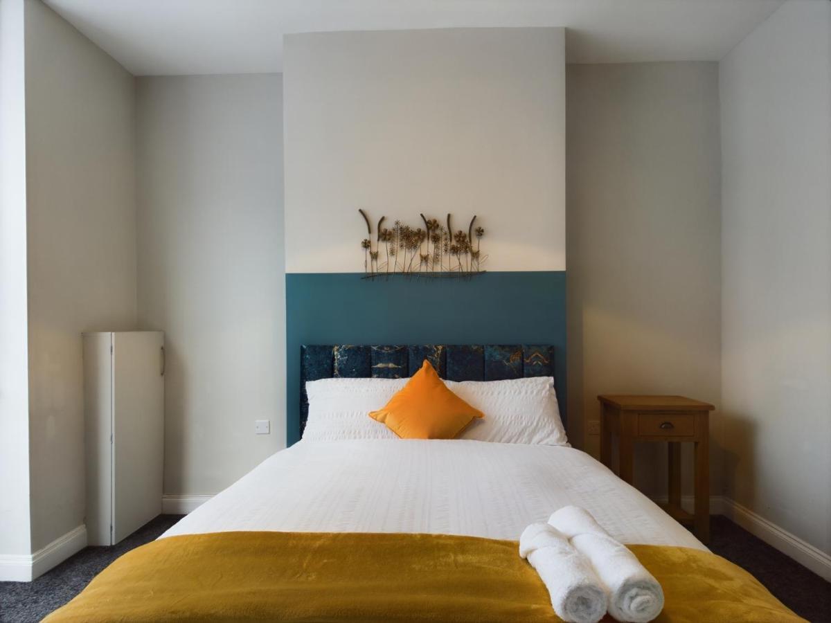 Pottery House - On Trent -free Parking - Location - Sleep 8 Stoke-on-Trent