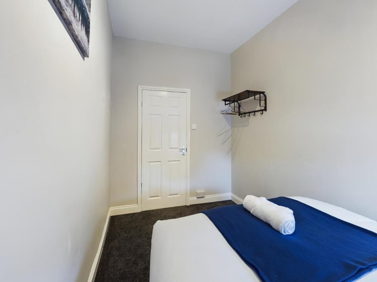 Pottery House - On Trent -free Parking - Location - Sleep 8 *