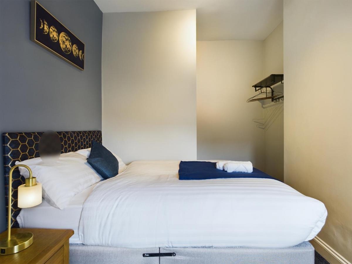 Pottery House - On Trent -free Parking - Location - Sleep 8 * Stoke-on-Trent
